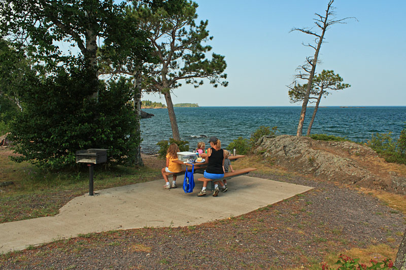 eating lunch at esrey roadside park